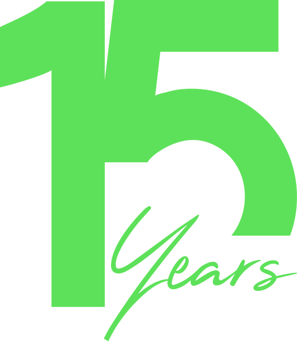 Anniversary banner for ThinkMarkets celebrating 15 years of innovation, featuring a large green “15 Years” graphic alongside text highlighting the company’s long-term commitment to improving trading experiences since 2010.